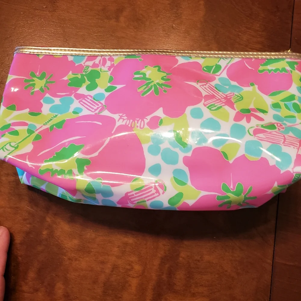 Lilly Pulitzer made for Estee Lauder Floral Cosmetic Bag